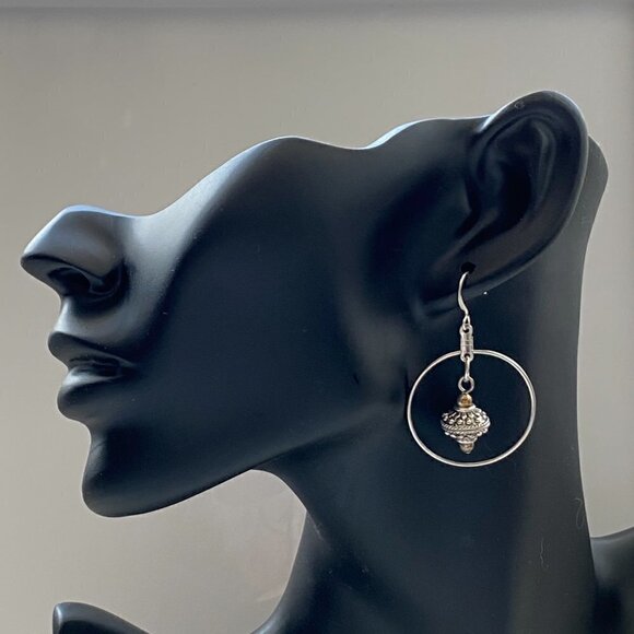 ❤️ Antique Silver & Tibetan Bead Hoop Earrings - Picture 2 of 8